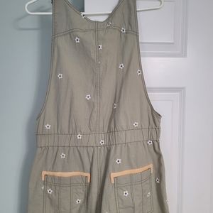 Anthropologie Pilcro Dessa Floral Romper Overalls size m